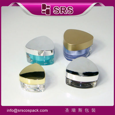 شراء شكل مثلث أسلوب جديد J080 10ml 15ml 30ml 50ml عبوة بلاستيكية شفافة online manufacture