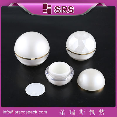 شراء تصنيع 15g 30g 50g زجاجات البلاستيك الكريم بالجملة online manufacture