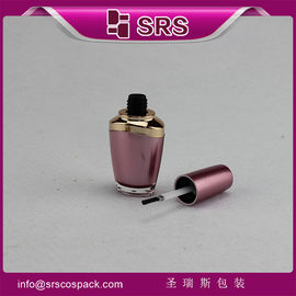 الصين مصنع إمدادات 8ml البلاستيك الفاخرة الزجاجة الفارغة لمصبغ الأظافر
